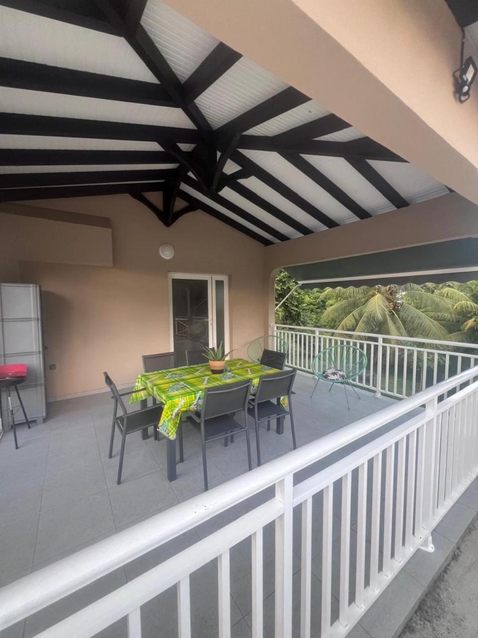 Logement Campagne Coquelicots Plaisance Le Lamentin Exterior foto
